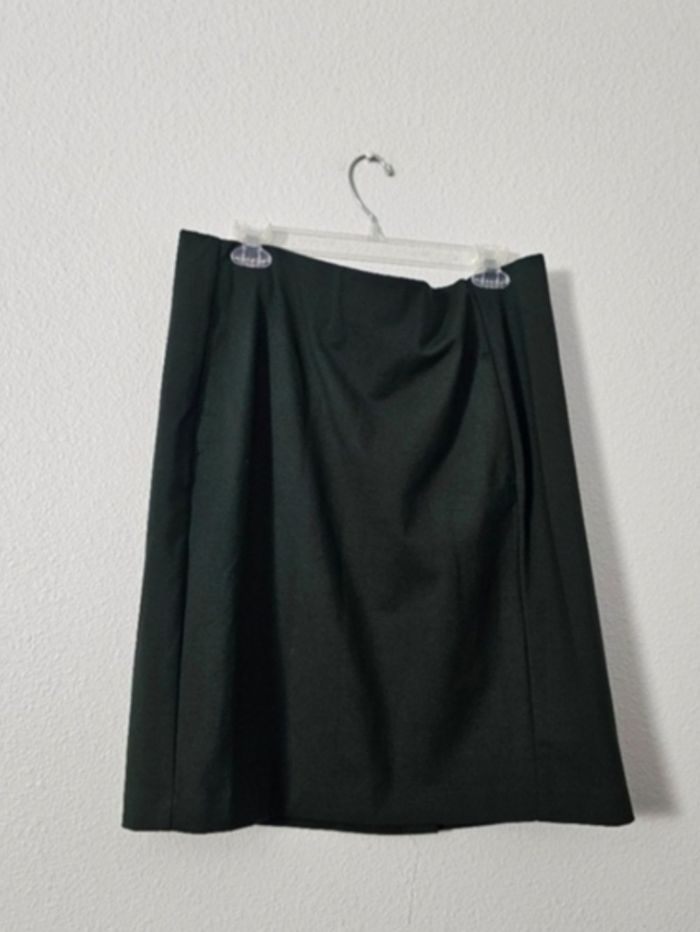 Classic Green  Women's A-Line Skirt Sz 12